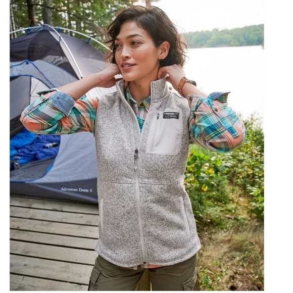 NWOT Women's L.L.Bean Sweater Fleece Long Vest - Picture 9 of 9